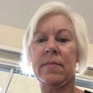 Meet your Posher, Deanna